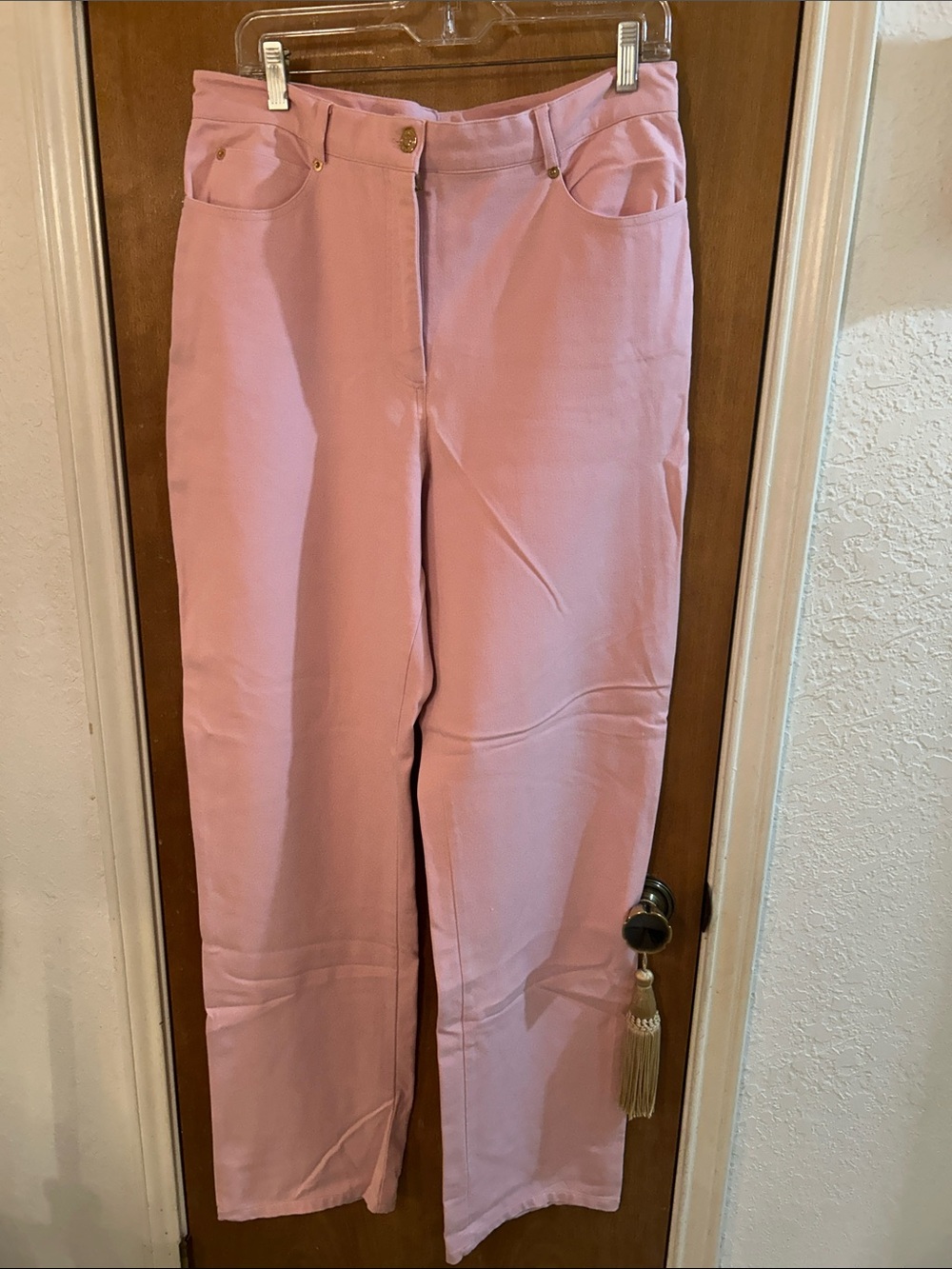 St. John Women's pants in Blush Pink. Excellent shape. 14